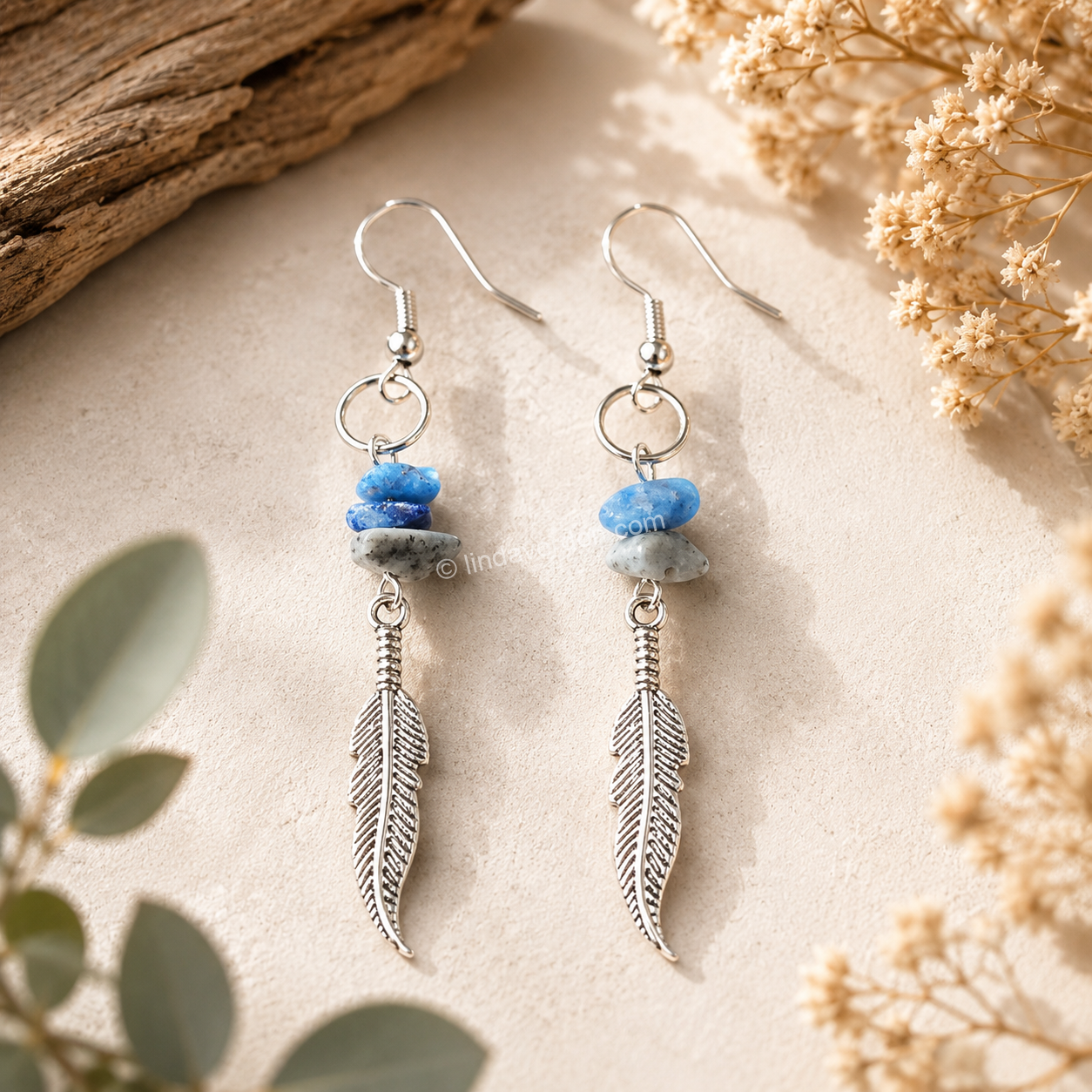 Boucles d’Oreilles Turquoise & Plume Argentée ✨