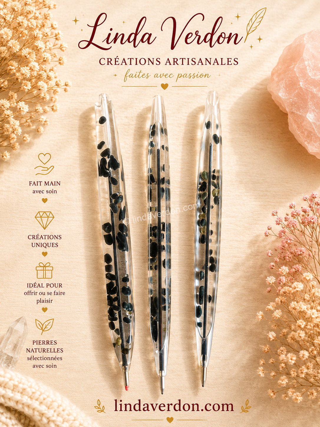 Stylo artisanal en résine avec véritables pierres d'obsidienne noire. Vendu à l'unité. Chaque création est unique et réalisée à la main.